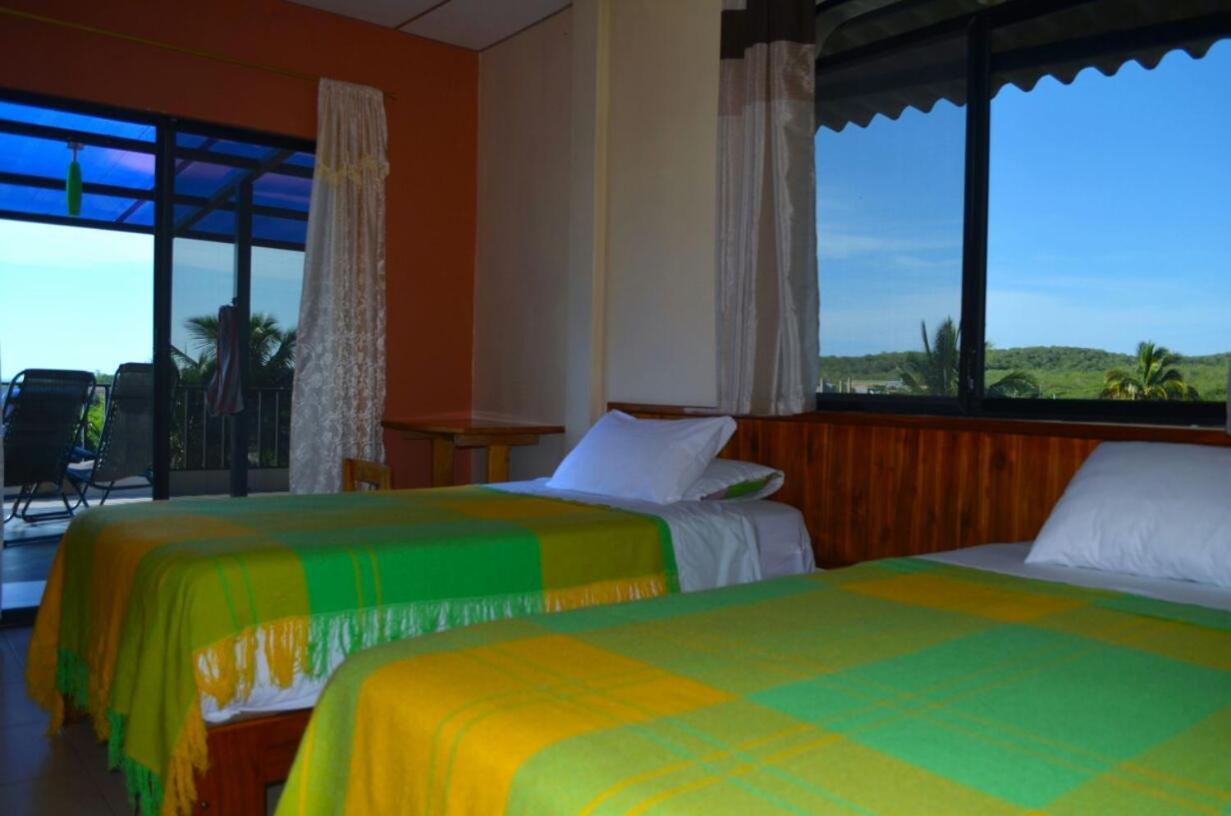 Hotel Dolphin House Puerto Baquerizo Moreno Habitación foto